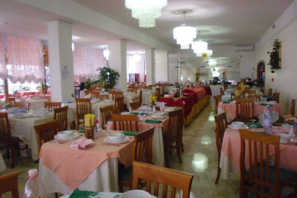 Hotel Alfredo'S Ріміні Екстер'єр фото